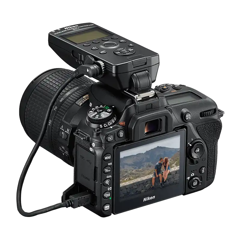 Nikon D7500 telo