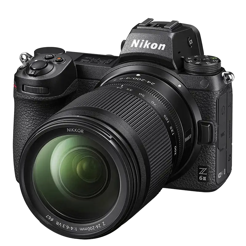 Nikon Z6 II + Nikkor Z 24-200 f/4-6.3 VR