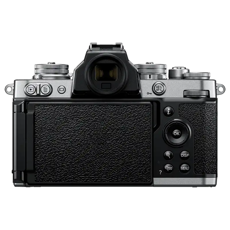 Nikon Z fc + Nikkor Z 28 f/2.8 SE