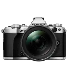 Olympus E-M5 Mark II + obj. 12-40mm