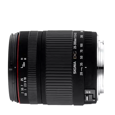 Sigma 28-300mm f/3.5-6.3 DG Macro (pre Nikon)