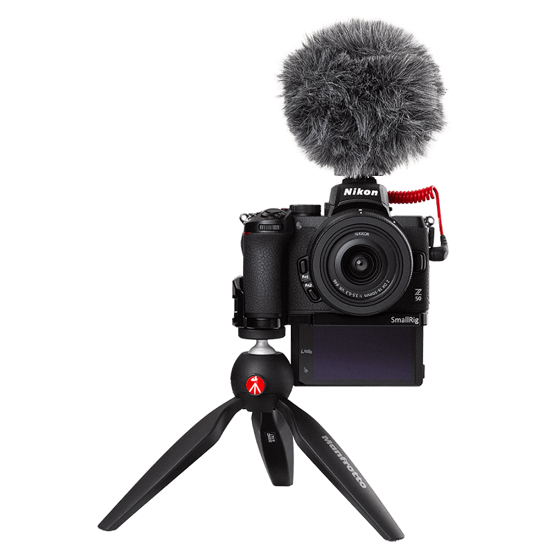 Nikon Z 50 + Nikkor 16-50 + Nikkor 50-250 Nikon Z 50 + Nikkor 16-50 + Nikkor 50-250