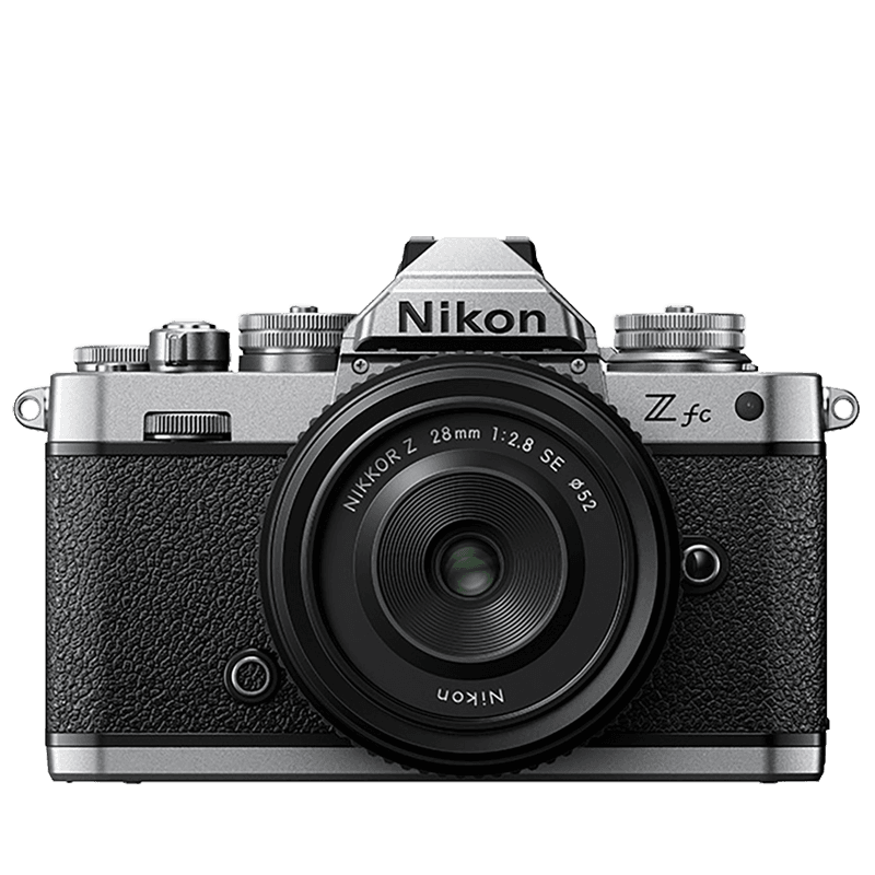 Nikon Z fc + Nikkor Z 28 f/2.8 SE Nikon Z fc + Nikkor Z 28 f/2.8 SE