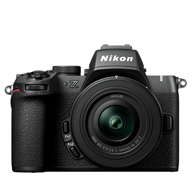 Nikon Z 50II + NIKKOR Z DX 16-50 f/3.5-6.3 VR Nikon Z 50II + NIKKOR Z DX 16-50 f/3.5-6.3 VR