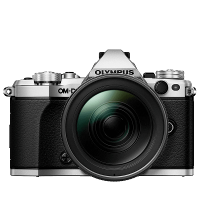Olympus E-M5 Mark II + obj. 12-40mm