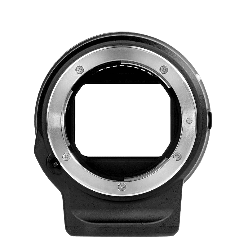 Nikon FTZ bajonetový adaptér