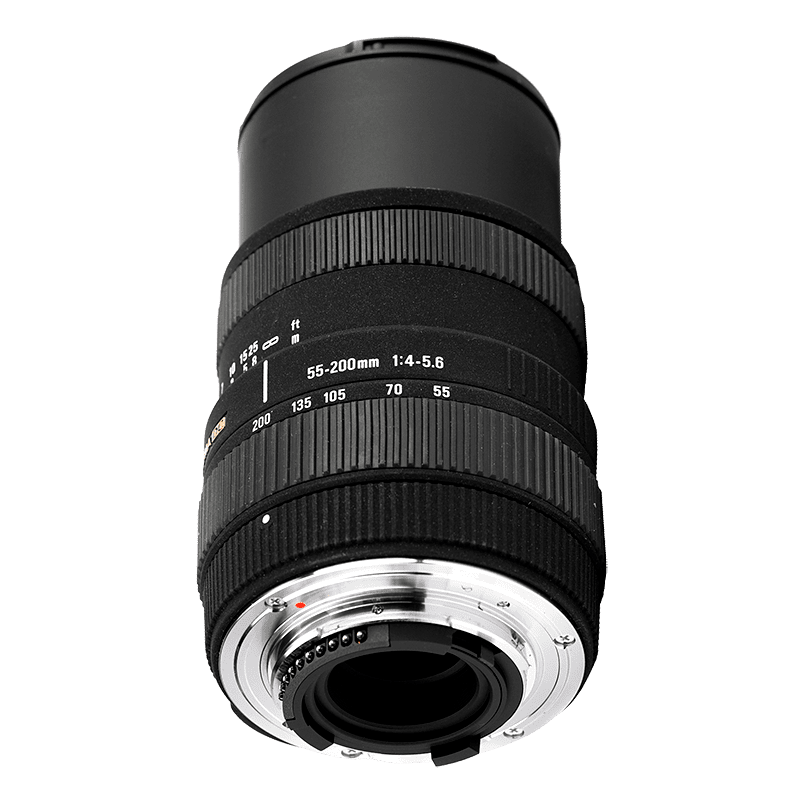 Sigma 55-200mm f4-5.6 DC (pre Nikon) Sigma 55-200mm f4-5.6 DC (pre Nikon)