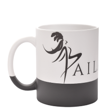 Hrnček s tmavým spodkom 330ml.